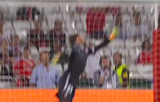 Júlio César e Carlos Marafona dão espetáculo com 13 defesas – SL Benfica 3-1 SC Braga