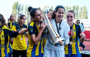 Neide Simões vence Supertaça pelo Valadares com bela defesa