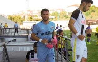 Nené Dias ainda não sofreu esta época e está imbatível há 360 minutos