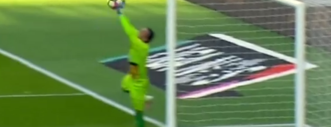 Peçanha voa em duas defesas – SL Benfica 4-0 CD Feirense