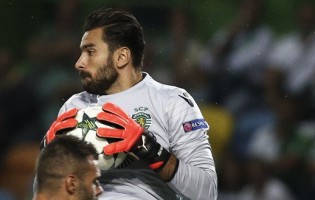 Paulo Bento revela detalhes e insistência em Rui Patrício após a estreia