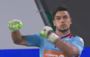 Tiago Maia assina assistência e 4 defesas em 20 minutos – Sporting CP 5-1 Praiense