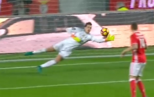 Ederson Moraes assina bela defesa – SL Benfica 2-0 Rio Ave FC