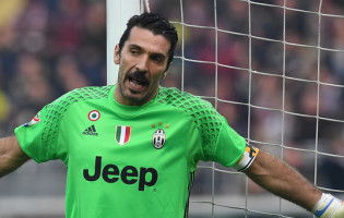 Gianluigi Buffon: “Aos 31 anos tive uma operação forte e disseram que vão voltaria a jogar”