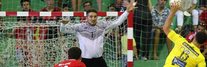 Hugo Figueira regressa à seleção aos 37 anos