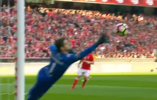 Cláudio Ramos brilha em 5 defesas – SL Benfica 4-0 CD Tondela