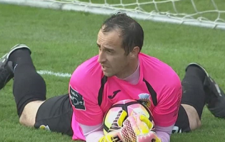 Rui Sacramento destaca-se, comete penalti e acaba expulso – CD Nacional 1-1 FC Arouca