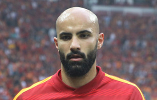 Sinan Bolat emprestado ao FC Arouca