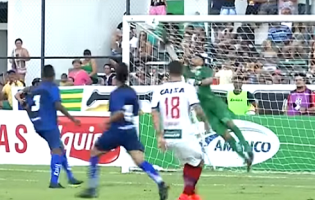 Alex Alves brilha em quatro defesas no Altos 0-0 Bahia