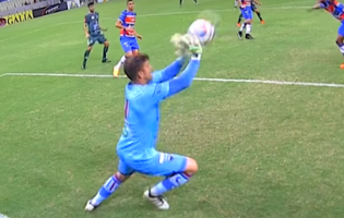 Marcelo Boeck assina bela defesa no Fortaleza 4-0 Maranguape