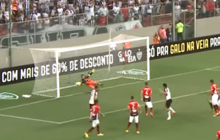 Matheus Albino dá nas vistas no último grito – Atlético Mineiro 2-0 Joinville EC