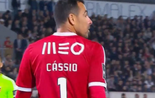 Cássio Anjos brilha em quatro defesas – Vitória SC 3-0 Rio Ave FC