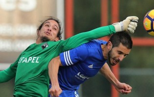 Ricardo Ribeiro defende penalti e recarga – Varzim SC 0-2 Académica