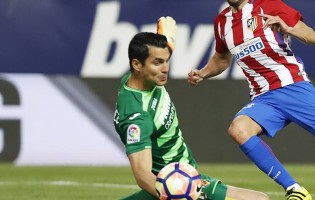 Andrés Fernández vale três pontos em nove defesas – Atlético de Madrid 0-1 Villarreal CF