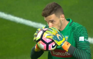 Luís Ribeiro entre erros e momentos vistosos – SL Benfica 3-3 Estoril