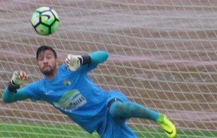 Patrick Costinha sofreu ao fim de 380 minutos e ainda defendeu grande penalidade