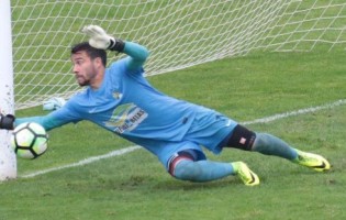 Patrick Costinha não sofre golos há 372 minutos pelo Real SC