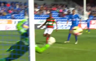 Peterson Peçanha regressa à titularidade e rende três pontos – CD Feirense 2-1 CS Marítimo