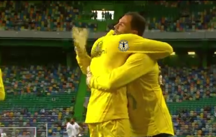 Vagner Silva ressentiu-se de lesão no aquecimento e passou confiança a Mickaël Meira