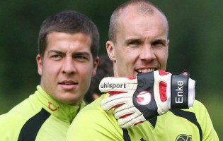 Florian Fromlowitz: sucessor de Robert Enke retira-se devido a várias lesões