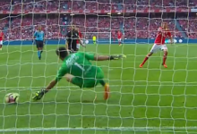 Douglas Jesus impediu sexto golo com defesa espetacular – SL Benfica 5-0 Vitória SC