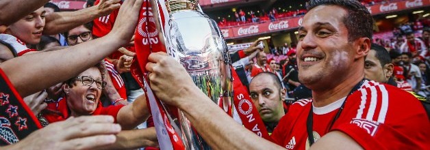 Júlio César sólido como o guarda-redes mais titulado do Mundo