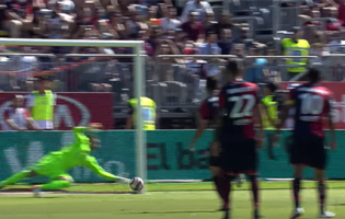 Luca Crosta estreou-se com penalti defendido e vitória aos dezanove anos – Cagliari 2-1 AC Milan