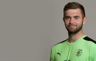 Craig King retira-se das balizas aos vinte anos devido a depressão