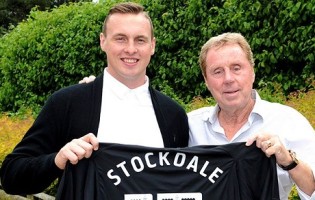 David Stockdale subiu o Brighton AFC à Premier League mas reforçou o Birmingham City FC