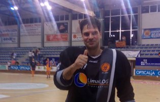 Edo Bosch termina carreira de defesa das balizas aos 42 anos