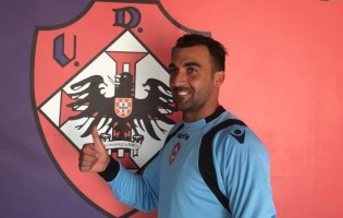 Júlio Coelho assina pela UD Oliveirense