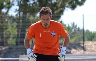 Pedro Soares assina pelo GD Gafanha