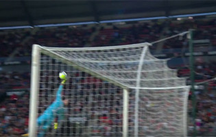 Anthony Lopes em destaque nas melhores defesas da Ligue 1 – 2ª jornada