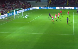 Bruno Varela possibilita vitória com uma defesa decisiva – GD Chaves 0-1 SL Benfica