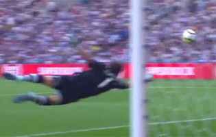 Iker Casillas voa em defesa e não sabe o que é sofrer em 2017/2018 – FC Porto 3-0 Moreirense FC