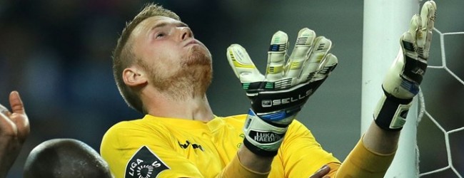 Lukas Raeder assina pelo Bradford City FC até janeiro