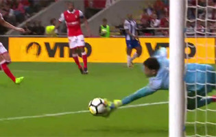 Matheus Magalhães lesto entre defesas precipitadas e de qualidade – SC Braga 0-1 FC Porto