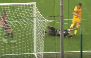 Mattia Perin sofre mas ainda se destaca em dois belos momentos – Genoa FC 2-4 Juventus FC