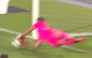 Pedro Trigueira em defesa segura – CF Os Belenenses 1-1 Vitória FC