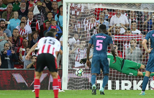 Jan Oblak defende segundo penalti em 2017/2018, sexto em dez que enfrentou desde 2014 – Athletic 1-2 Atlético de Madrid