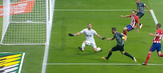 Jan Oblak destaca-se para a fechar baliza no Atlético de Madrid 1-0 Málaga CF