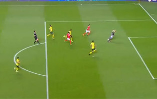 Mário Felgueiras impede goleada em seis defesas – SL Benfica 2-0 FC Paços de Ferreira