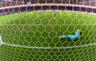 Ricardo Nunes defende penalti e sofre na recarga – FC Porto 3-0 GD Chaves
