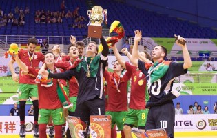 Tiago Rodrigues bicampeão Mundial sub-20 e herói por Portugal