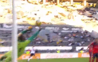 Kadú Monteiro erra em golo e impede outro com defesa vistosa – Vitória SC 1-4 UD Oliveirense