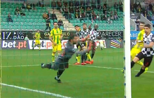 Vagner Silva evita dois golos antes de sofrer reviravolta de rajada – CD Tondela 3-2 Boavista FC