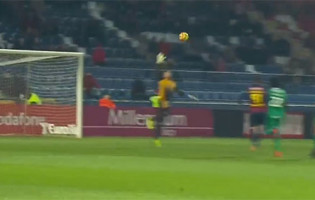 Cássio Anjos voou para evitar dois golos no GD Chaves 1-1 Rio Ave FC