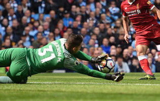 Ederson Moraes: “Jogar como guarda-redes avançado no Futsal ajudou-me muito”