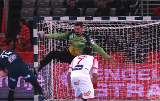 Arpad Sterbik defende três em cinco livres de sete metros – Espanha 27-23 França