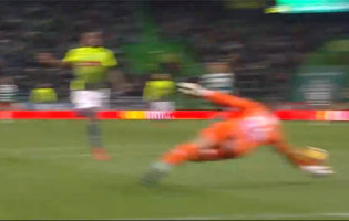 Charles Marcelo protagoniza desvio de qualidade depois de sofrer no Sporting CP 5-0 CS Marítimo